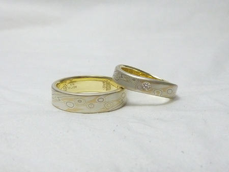 http://www.mokumeganeya.com/blog/customer/110807%20%E6%9C%A8%E7%9B%AE%E9%87%91%E3%81%AE%E7%B5%90%E5%A9%9A%E6%8C%87%E8%BC%AA%EF%BC%BF%E5%90%8D%E5%8F%A4%E5%B1%8B02.jpg
