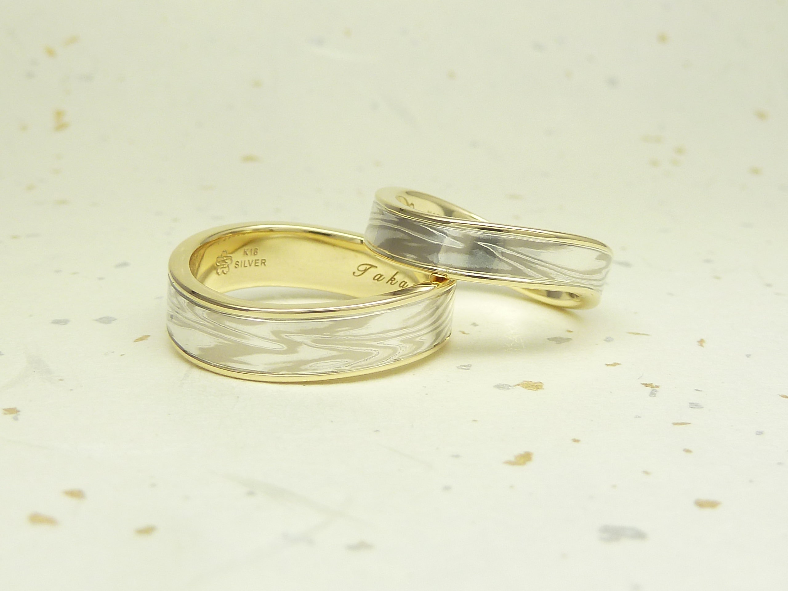 http://www.mokumeganeya.com/blog/customer/11112601%E3%80%80%E6%9C%A8%E7%9B%AE%E9%87%91%E3%81%AE%E7%B5%90%E5%A9%9A%E6%8C%87%E8%BC%AA%EF%BC%BF%E6%A8%AA%E6%B5%9C%E5%85%83%E7%94%BA%E5%BA%97001.JPG