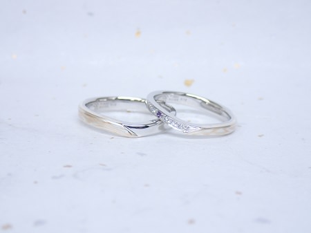 http://www.mokumeganeya.com/blog/customer/17102203%E6%9C%A8%E7%9B%AE%E9%87%91%E3%81%AE%E5%A9%9A%E7%B4%84%E3%83%BB%E7%B5%90%E5%A9%9A%E6%8C%87%E8%BC%AA%EF%BC%BFQ004%20%282%29.JPG