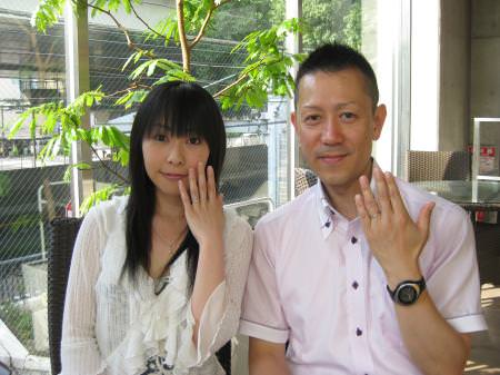 http://www.mokumeganeya.com/blog/customer/assets_c/2011/07/110704木目金の結婚指輪横浜元町店001-thumb-450x337-7011.jpg