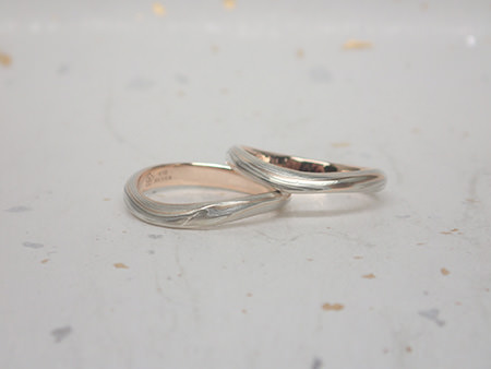 15071102木目金の婚約指輪と結婚指輪Ｎ＿004.JPG