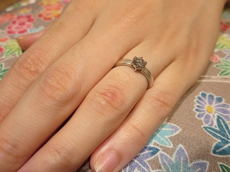 15071803　杢目金の婚約指輪Ｒ001.JPG