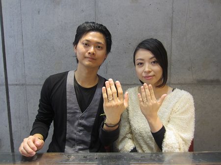15111601グリ彫りの結婚指輪＿U004.JPG