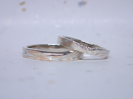 15121301木目金の婚約指輪と結婚指輪N_006.JPG