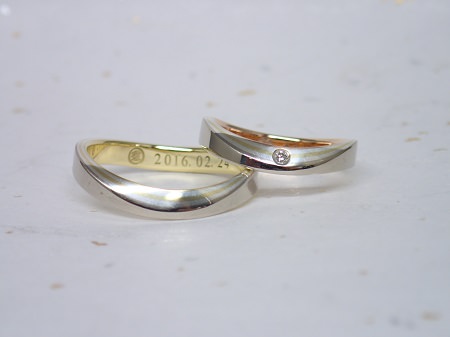 15122701グリ彫りの結婚指輪R_001.JPG