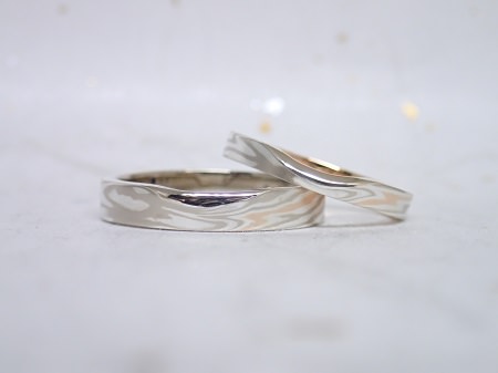 16040501杢目金の結婚指輪＿U005.JPG
