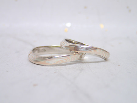 16051501木目金の結婚指輪と婚約指輪N＿001.JPG