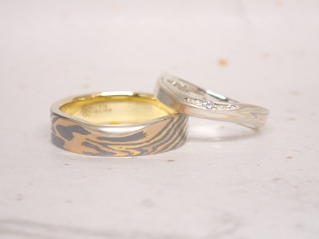 16100901木目金の結婚指輪＿C004.jpg