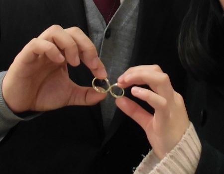 16120501木目金の結婚指輪と婚約指輪＿Q001.JPG