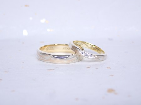 18061701杢目金の結婚指輪_Q004.JPG