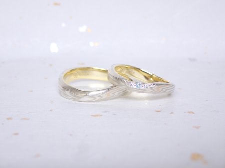 18061702杢目金の結婚指輪_Q004.JPG