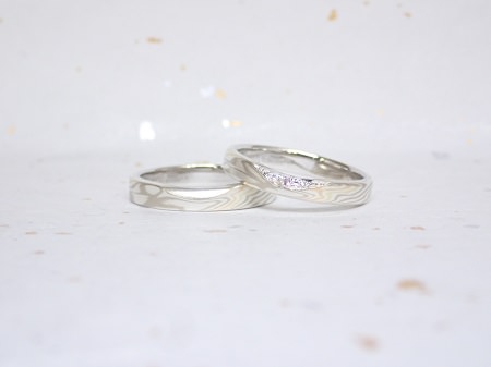 18062801杢目金の結婚指輪Y_004.JPG