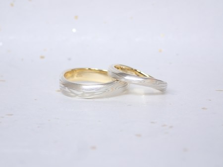 18072201杢目金の結婚指輪_Q004.JPG