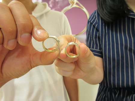 18073002杢目金の結婚指輪＿Q002.JPG