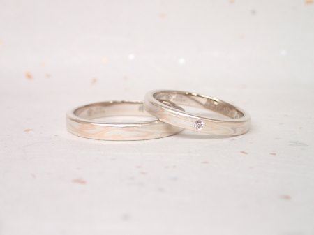 https://www.mokumeganeya.com/blog/customer/18080501%E6%9C%A8%E7%9B%AE%E9%87%91%E3%81%AE%E7%B5%90%E5%A9%9A%E6%8C%87%E8%BC%AA%EF%BC%BF%20M%283%29.JPG