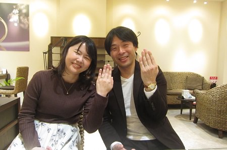 20032906杢目金屋の婚約指輪・結婚指輪＿Z003.JPG