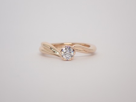 23090701単色の婚約指輪 OM001.JPG