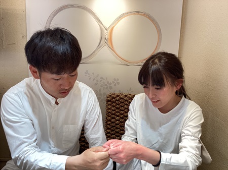 自分達らしさにこだわった指輪をつけてのこれからが楽しみです 自分達らしさにこだわった指輪をつけてのこれからが楽しみです