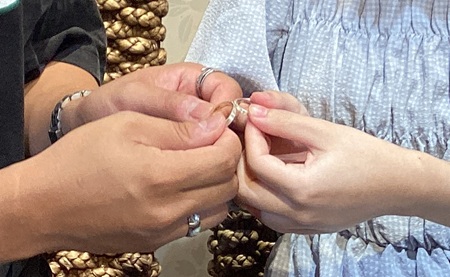25081102木目金の婚約指輪と結婚指輪_R002.JPG