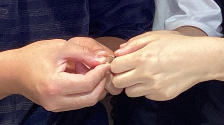 25090801木目金の婚約指輪と結婚指輪B002.JPG