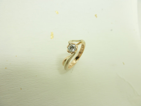 101225杢目金の婚約指輪＿神戸店002.jpg