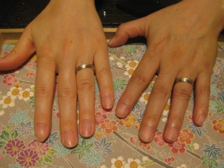 110724グリ彫りの結婚指輪T001.jpg