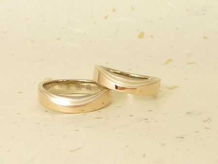 12040802グリ彫りの結婚指輪＿京都店002.jpg