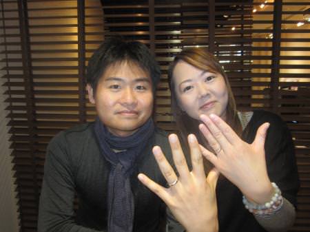 12121601グリ彫りの結婚指輪C_001.JPG