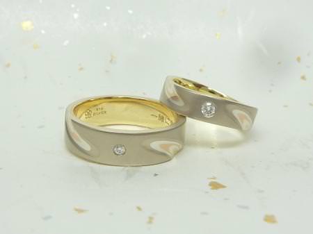 12123002グリ彫の結婚指輪＿心斎橋店002.JPG