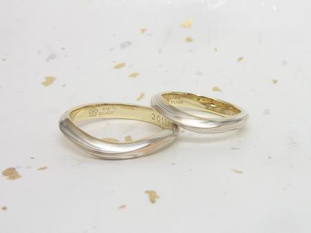 13021703木目金の婚約指輪と結婚指輪_O002.JPG