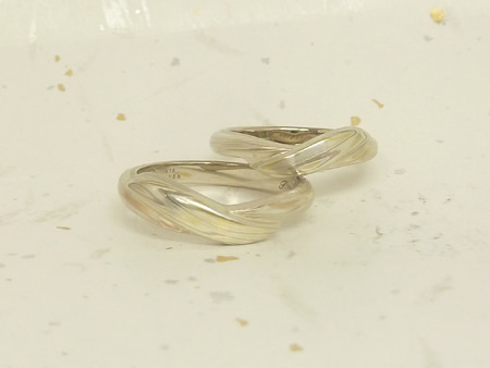 13070103木目金の結婚指輪-M001.JPG