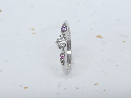 13111005プラチナの婚約指輪_J002.JPG