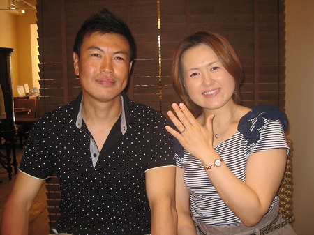 14050365プラチナの婚約指輪Y001.JPG