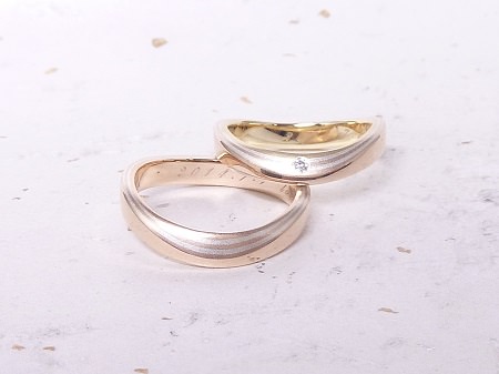 14051898グリ彫りの結婚指輪＿J002.JPG