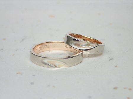 14113001グリ彫りの結婚指輪Y002.JPG