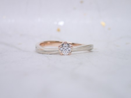 16040901杢目金屋の婚約指輪と結婚指輪N003.JPG