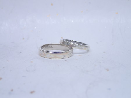 17061801杢目金の結婚指輪_Y004 (2).JPG