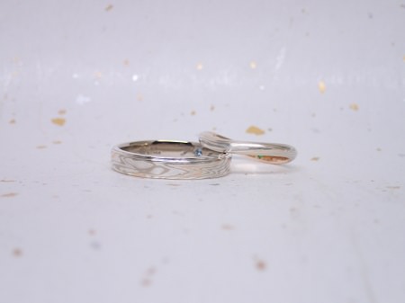 17091801杢目金の結婚指輪_C004.JPG