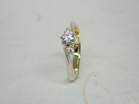 14101101K婚約指輪と結婚指輪003.JPG
