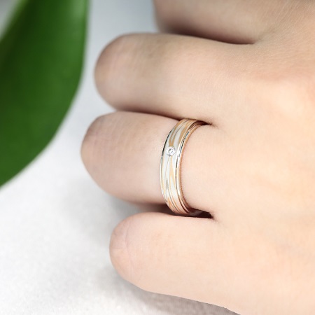 結婚指輪・つながるカタチ | 結婚指輪・オーダーメイド専門店 杢目金屋