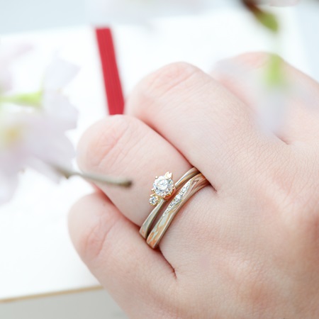 婚約結婚指輪♡〜咲き誇る想い〜美品 婚約結婚指輪♡〜咲き誇る想い〜美品