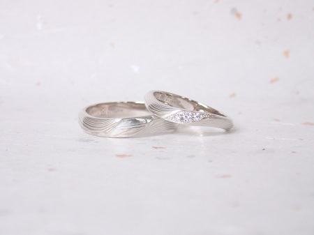 18101401木目金の婚約指輪と結婚指輪_F005.JPG