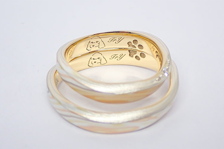 結婚指輪の内側にいれる愛犬の刻印