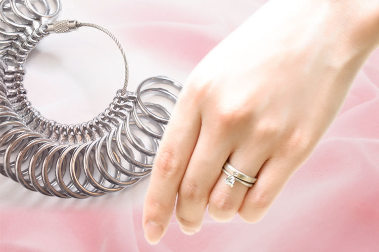 結婚指輪・婚約指輪サイズの測り方 | 結婚指輪・婚約指輪の杢目金屋