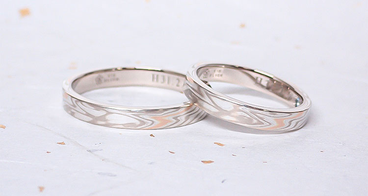 ホワイトゴールドで作る結婚指輪（マリッジリング）  ホワイトゴールド×ピンクゴールドひとすじ×シルバーの結婚指輪