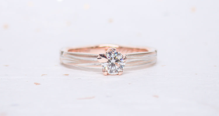 婚約指輪・結婚指輪おすすめ人気デザインランキング　桜あわせの婚約指輪(エンゲージリング)