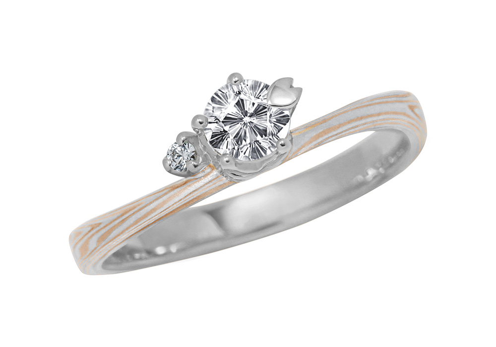 プラチナで作る婚約指輪(エンゲージリング)　プラチナ（Pt）×ピンクゴールド（PG）の婚約指輪