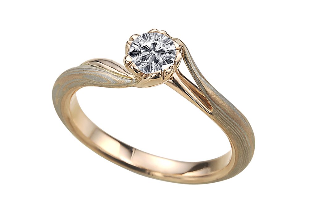 ピンクゴールドで作る婚約指輪(エンゲージリング)　プラチナ（Pt）×ピンクゴールド（PG）の婚約指輪