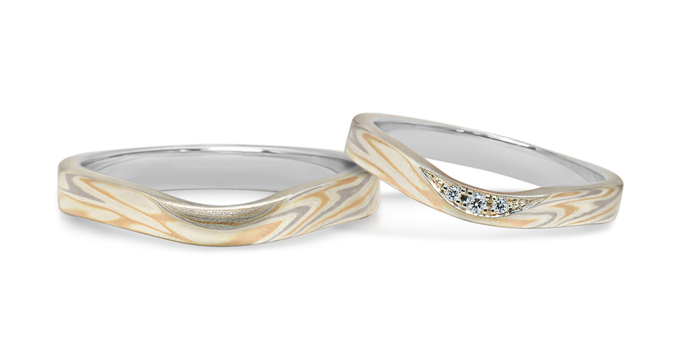 プラチナで作る婚約指輪(エンゲージリング)　プラチナ（Pt）×ピンクゴールドひとすじ（PG）×シルバー（SV）