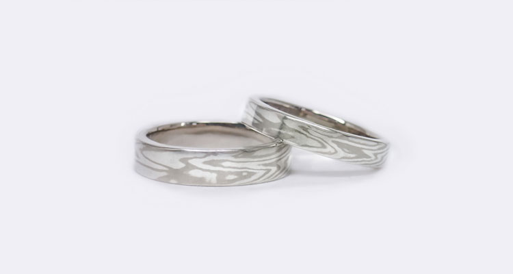 結婚指輪のオーダーメイド　素材ホワイトゴールド（WG）×シルバー（SV）指輪見本